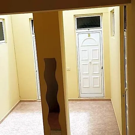 Πανσιόν Viviendas Xxiii