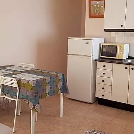 Πανσιόν Viviendas Xxiii 3*